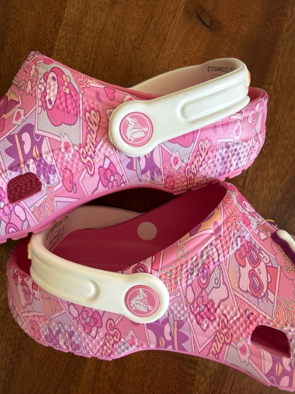 Sanrio Pink Hello Kitty and Friends x Crocs Adult Classic Clog Size M6 W8 - Picture 13 of 15